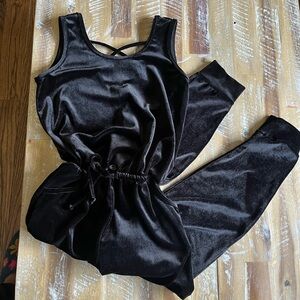 Pixielane black velvet romper size 11-12